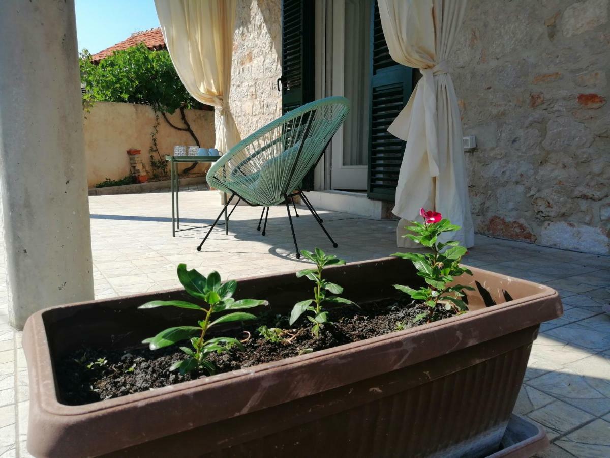Studio apartman Adris Hotel Sibenik Bagian luar foto